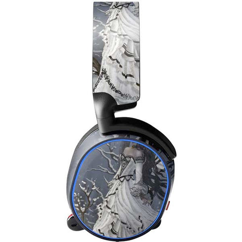 Fairy with Owl in Snow by Nene Thomas SteelSeries Arctis 3 Skin